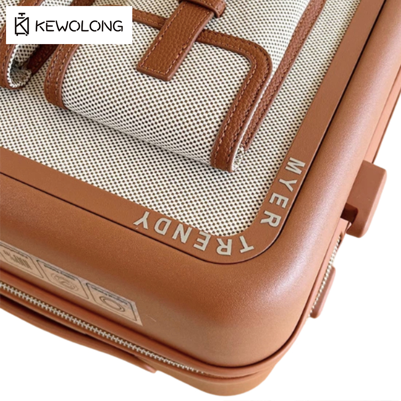 ヴィンテージキャンバススピナースーツケース 20/24インチ - Spinner Wheel Rolling Suitcase 20 Inch のレビューと価格